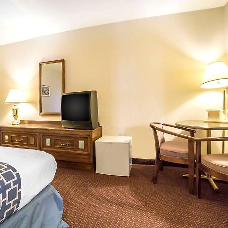 Econo Lodge Inn & Suites Sandy Eksteriør bilde