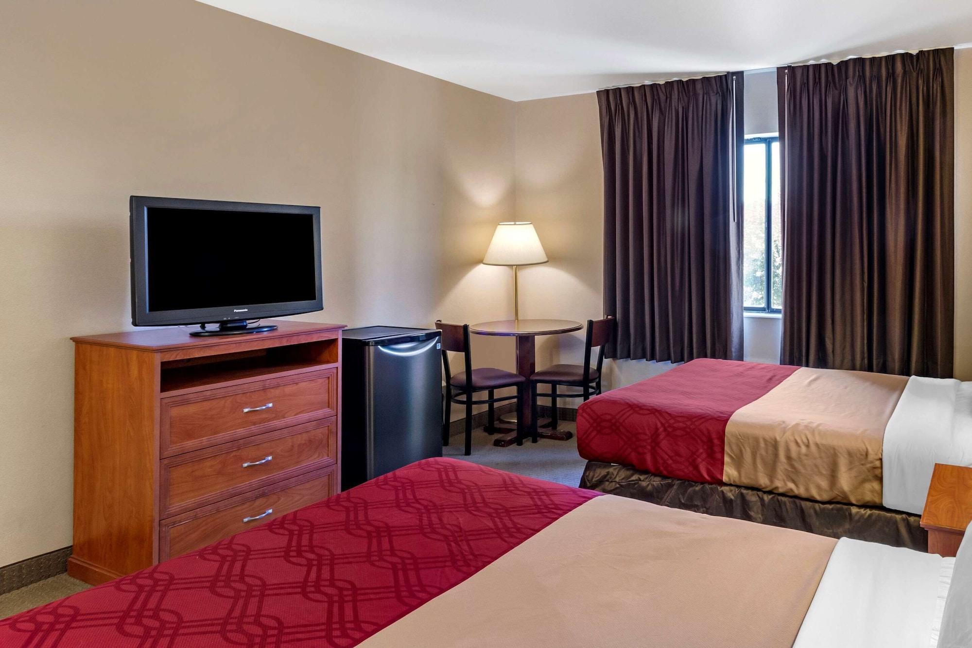 Econo Lodge Inn & Suites Sandy Eksteriør bilde