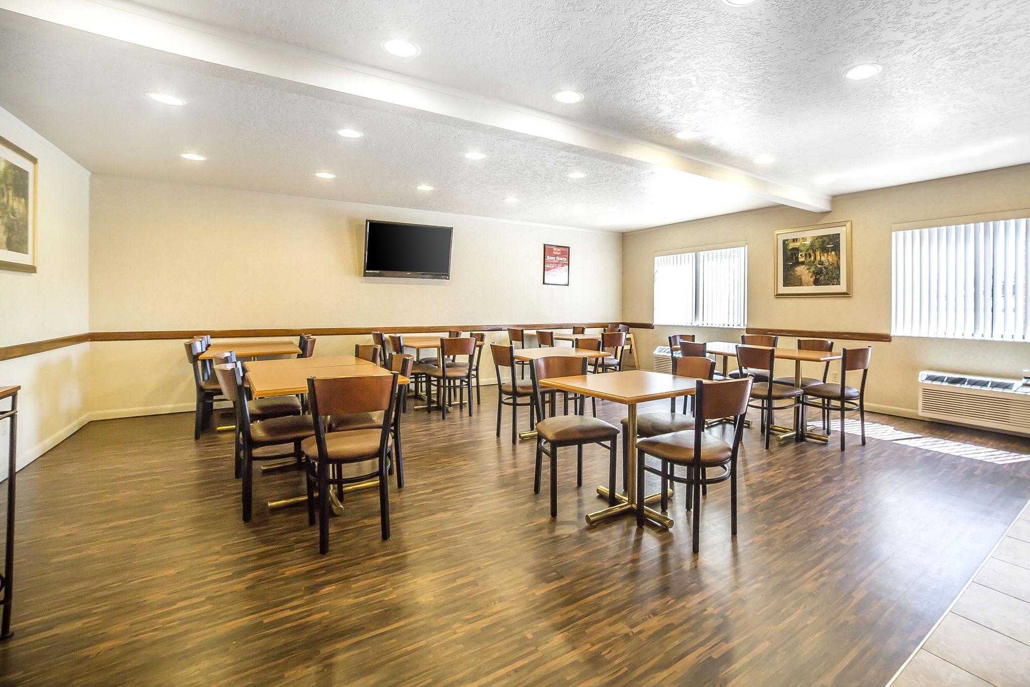 Econo Lodge Inn & Suites Sandy Eksteriør bilde