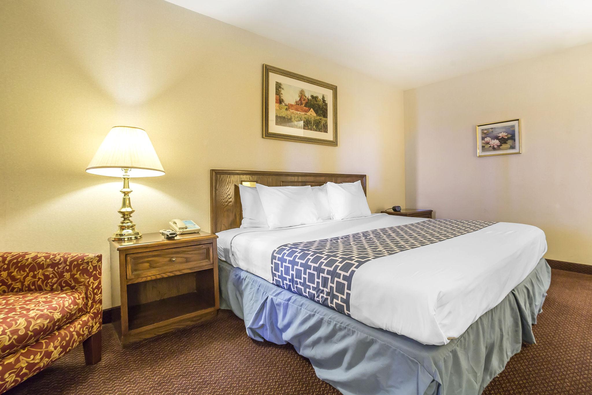Econo Lodge Inn & Suites Sandy Eksteriør bilde
