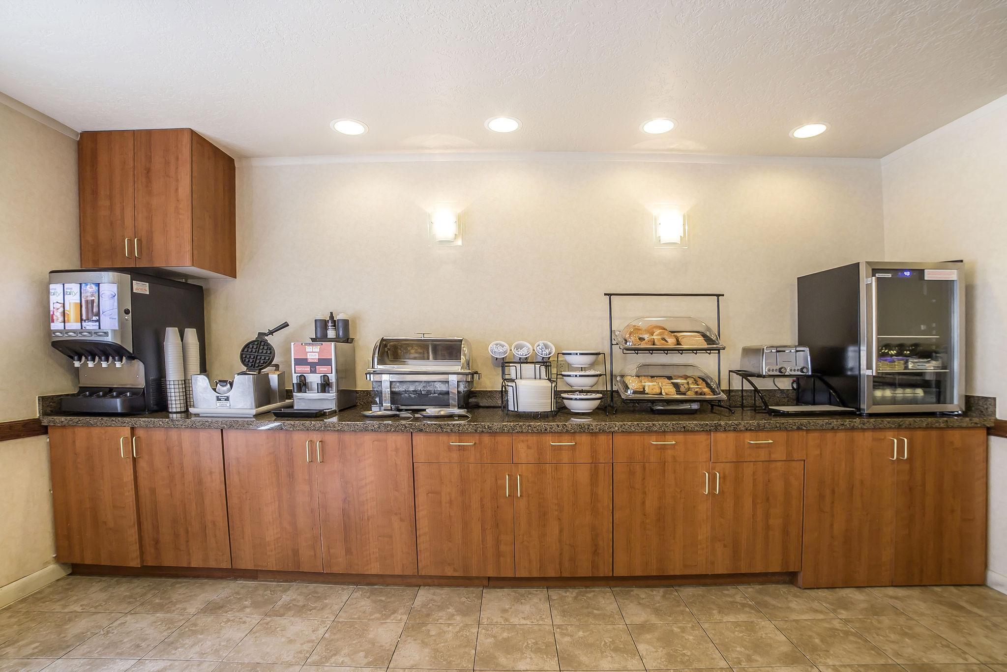 Econo Lodge Inn & Suites Sandy Eksteriør bilde