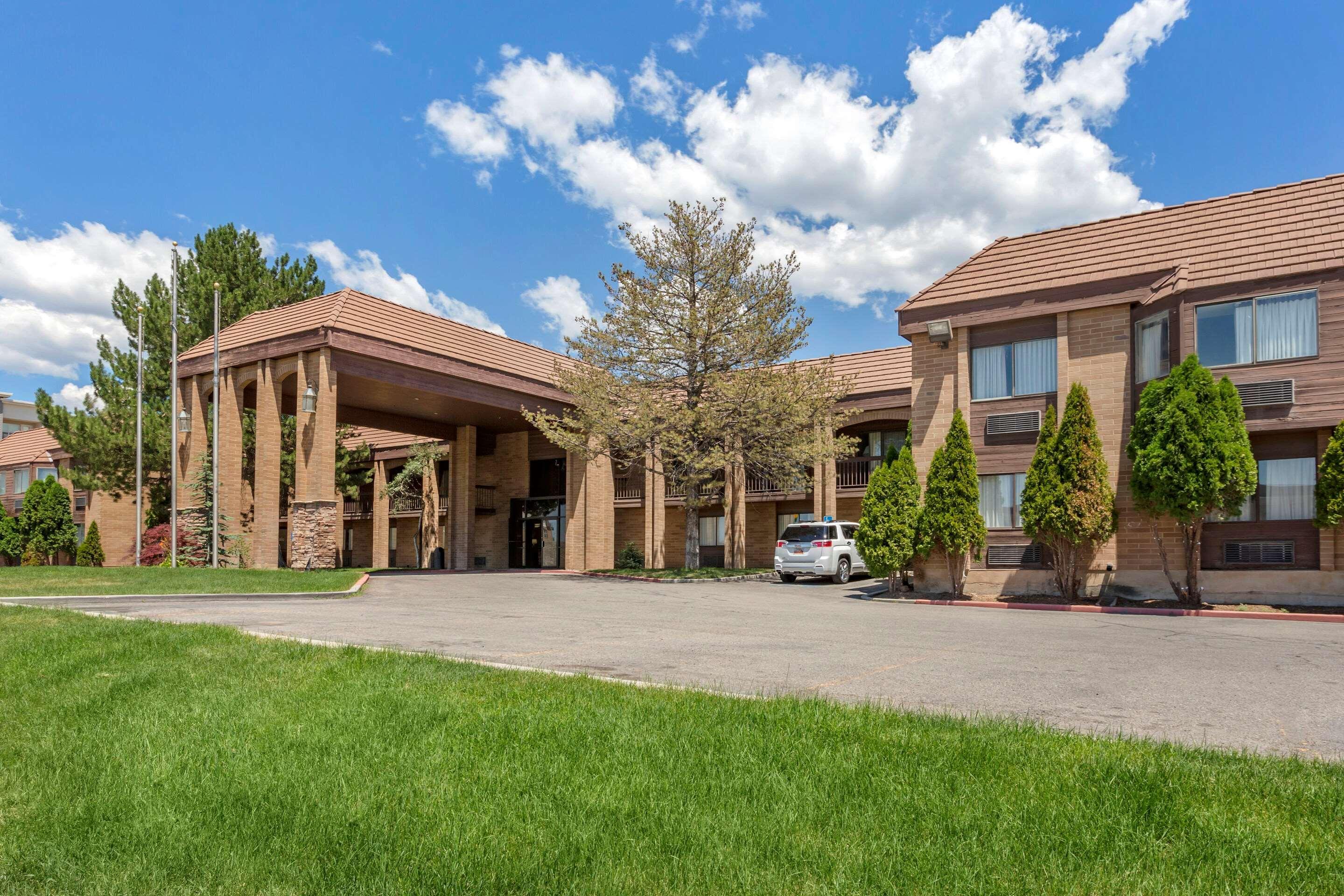 Econo Lodge Inn & Suites Sandy Eksteriør bilde