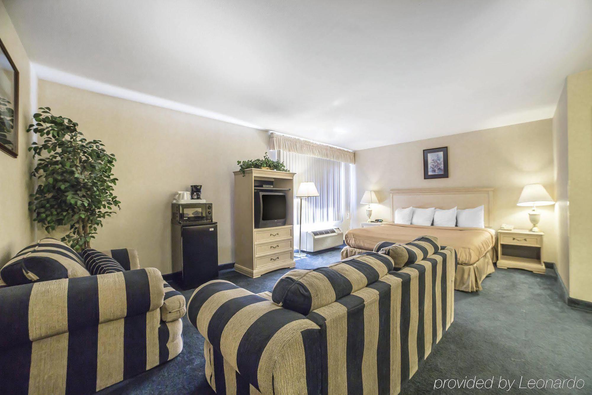 Econo Lodge Inn & Suites Sandy Eksteriør bilde